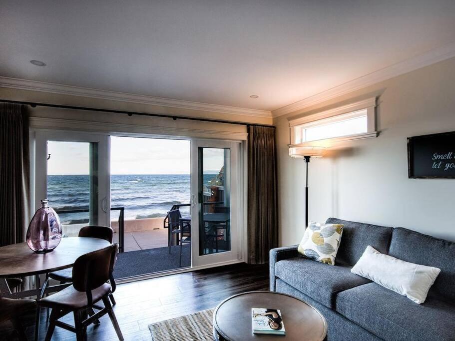 Qualicum Beach Ocean Suites 外观 照片